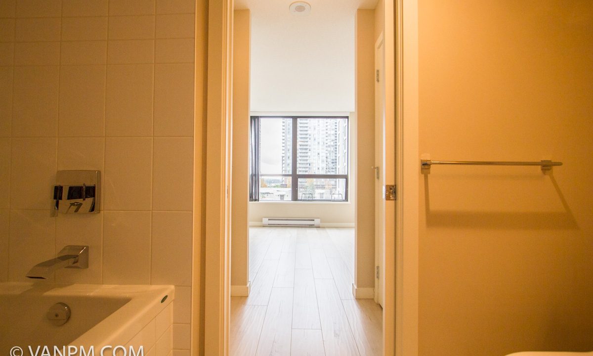 601 - 2982 Burlington Dr Coquitlam-11