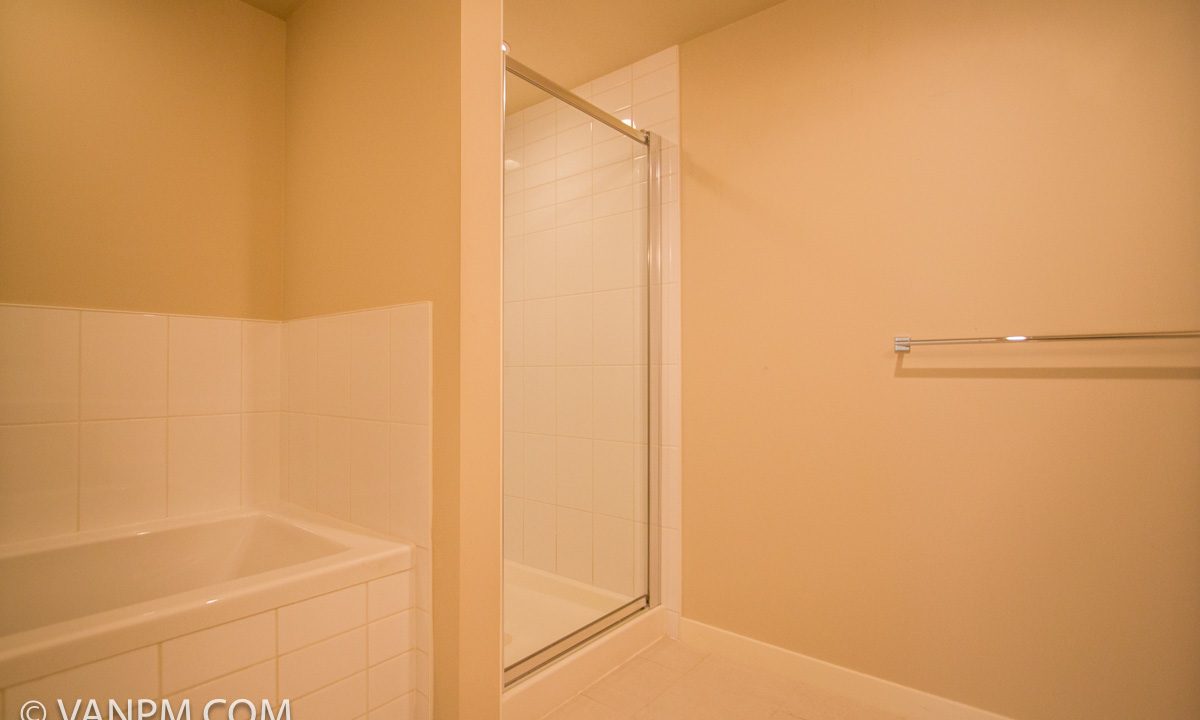 601 - 2982 Burlington Dr Coquitlam-13