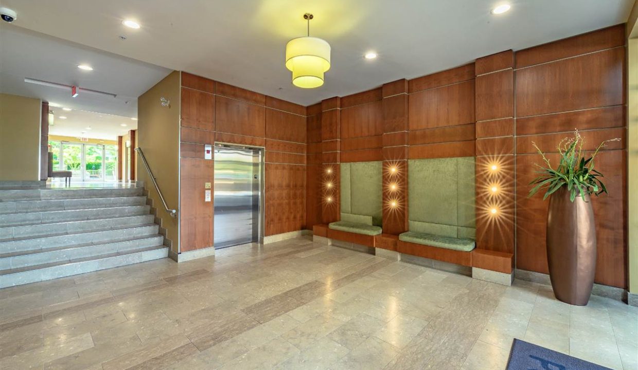 Meridian Gate - lobby