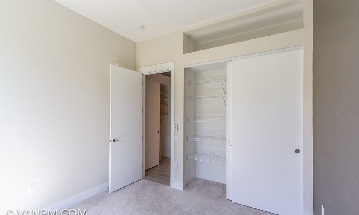 fremont emerald 215-16