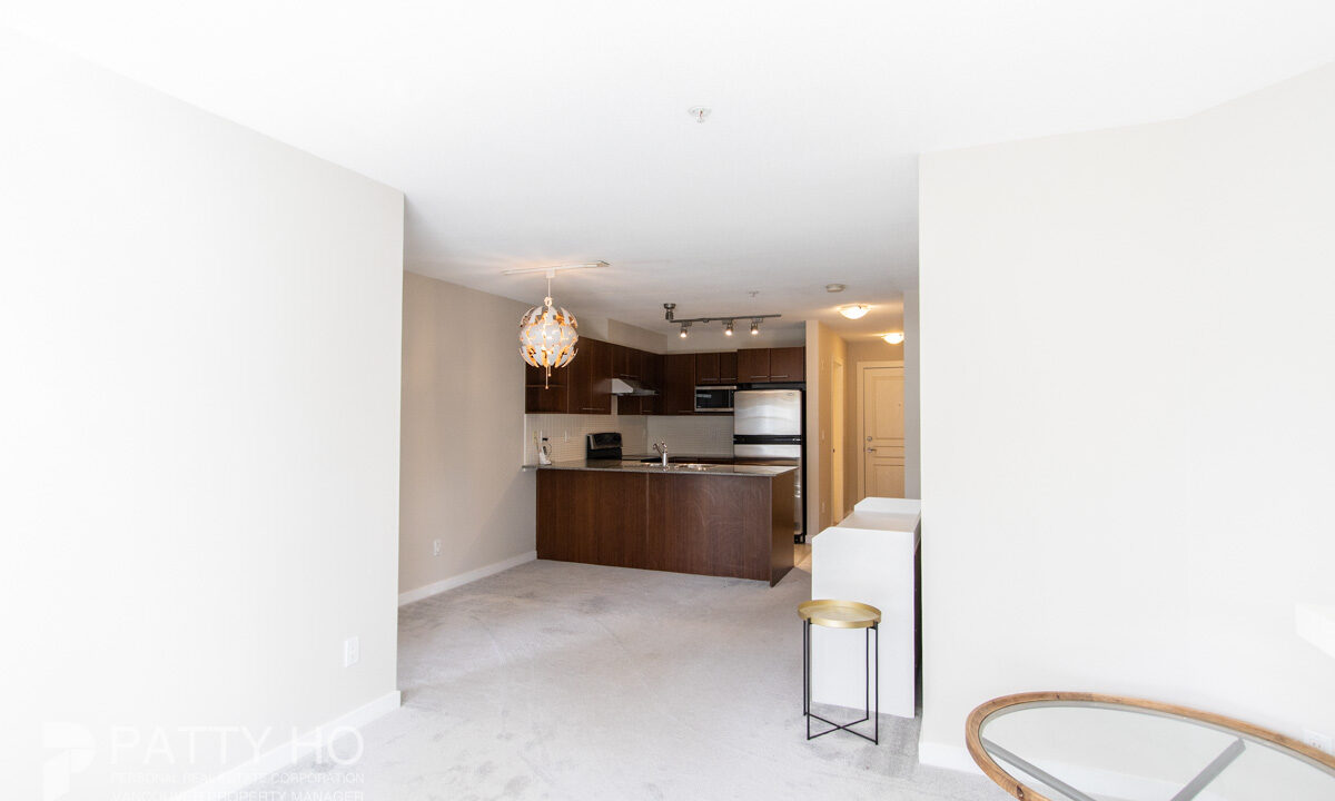 BrentwoodGateWest209-5