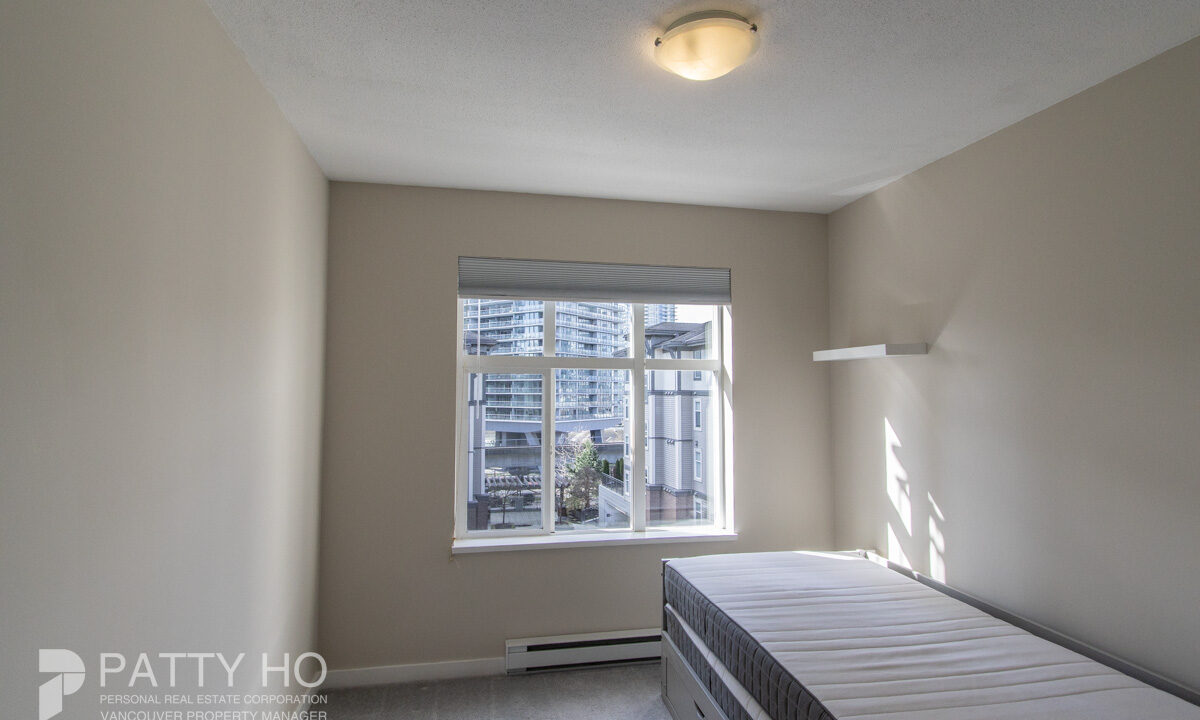 BrentwoodGateWest209-8