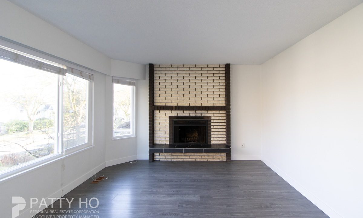 2922E28thHouse-16