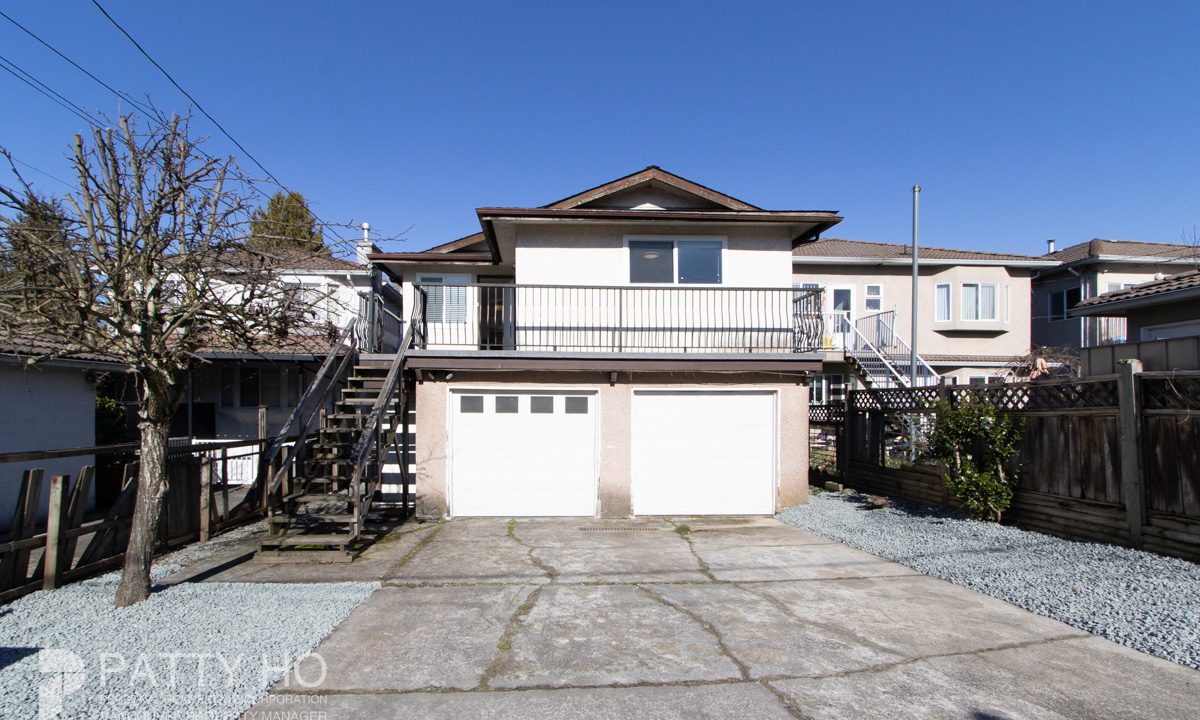 2922E28thHouse-27