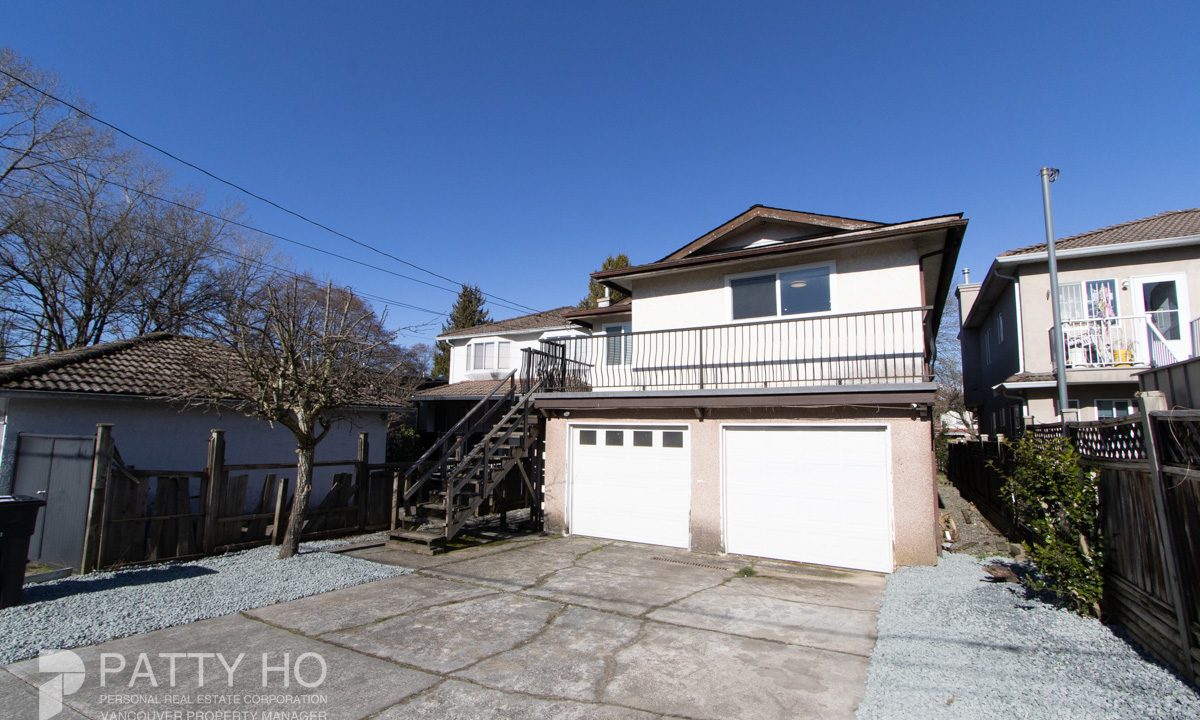 2922E28thHouse-28