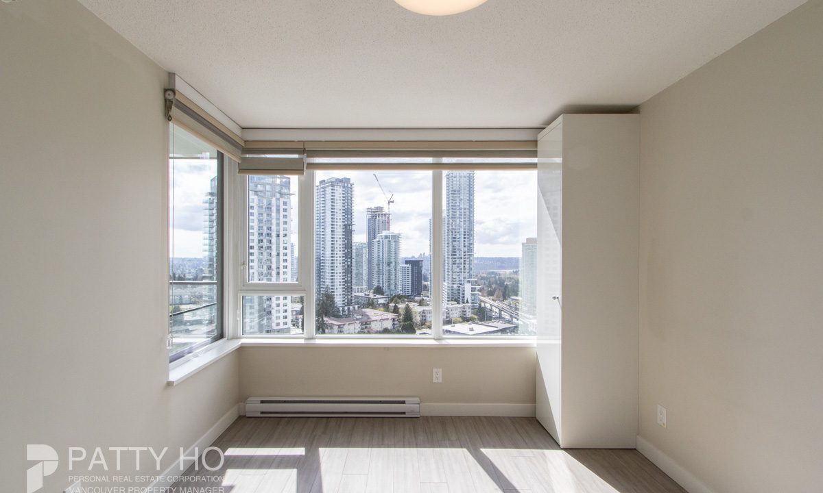 Uptown2-2101-11