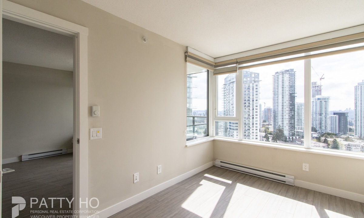 Uptown2-2101-15