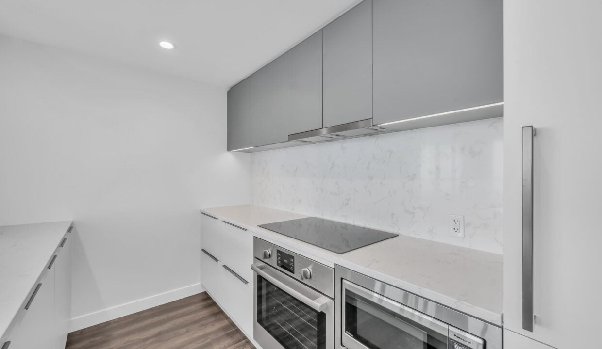 4801 - 567 Emerson St_14