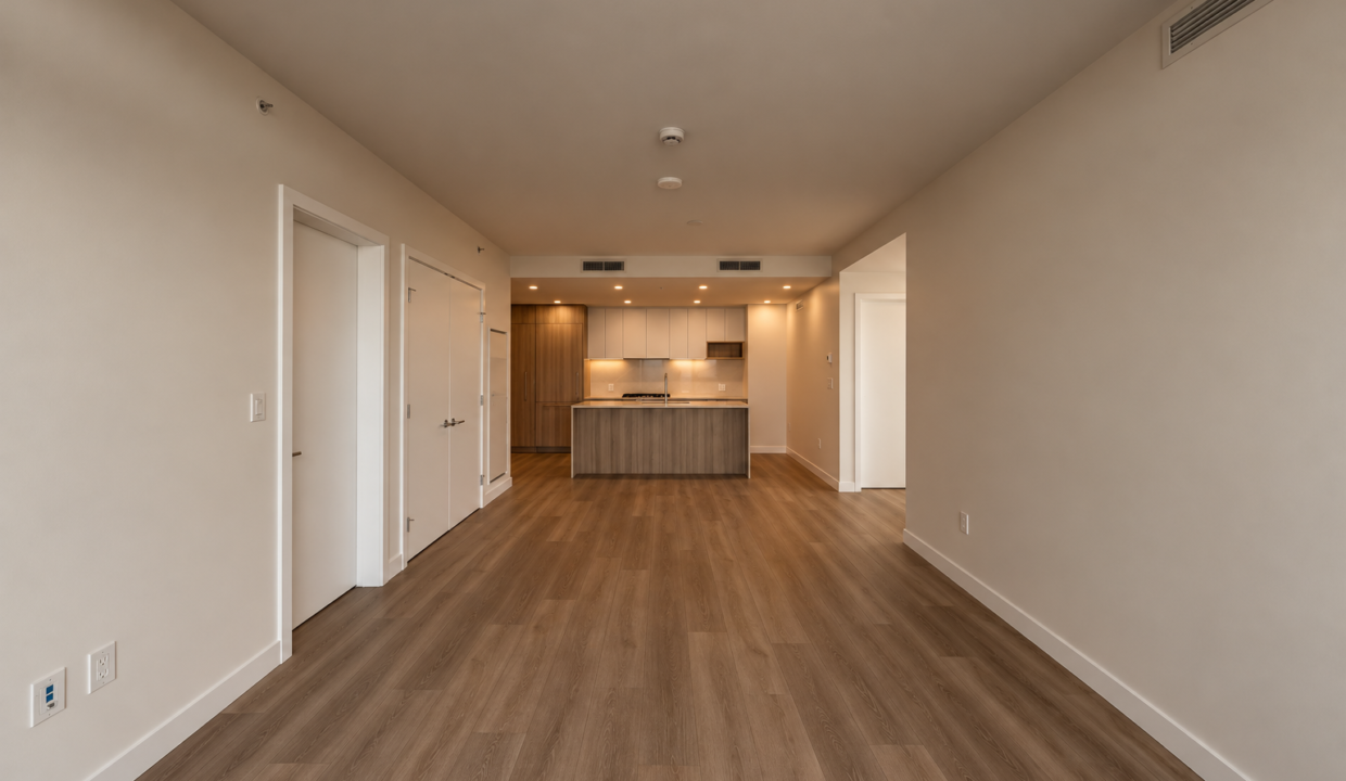 Nuvo 3208 - Livingroom to Kitchen3